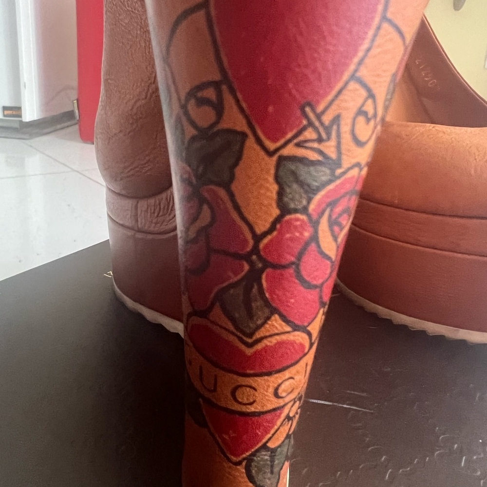 Athletic Gucci shoes - Picture 8 of 8